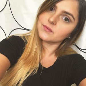 Meet your Posher, Gabriela